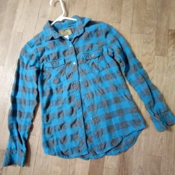 TRUE TIMBER OUTDOORS - Flannel Button Up in Blue and Gray Checkered / Pl… - Picture 4 of 10